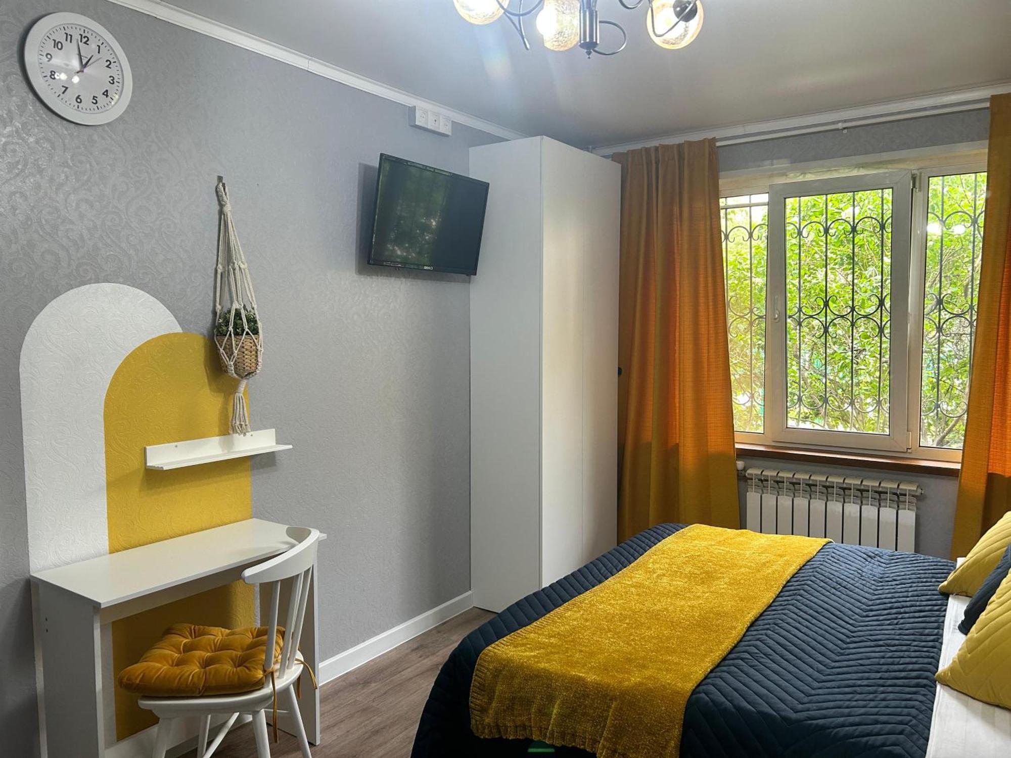 Almatyda На Басенова Apartamento Exterior foto
