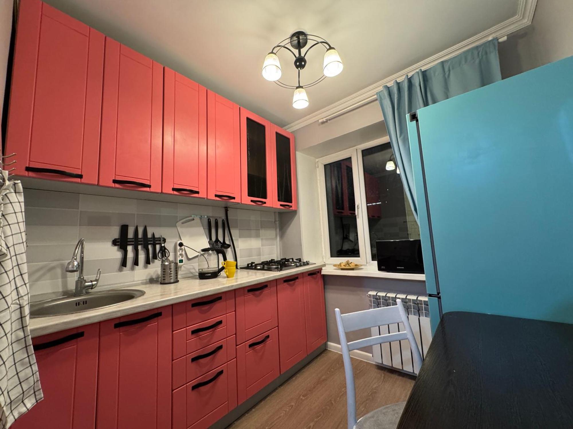 Almatyda На Басенова Apartamento Quarto foto